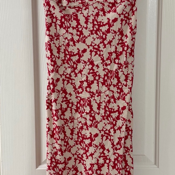 Free People Red and Cream Floral Maxi Skirt - Picture 2 of 8